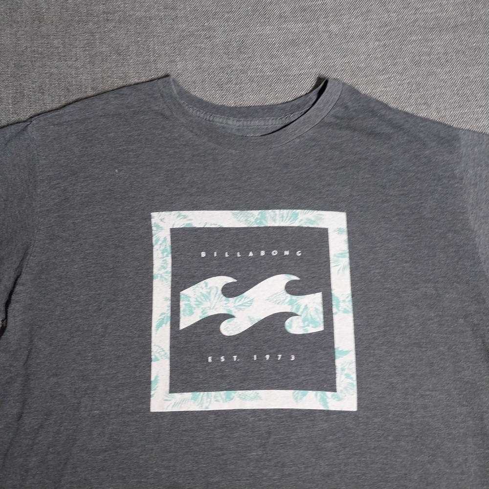 Men’s Billabong T Shirt Large Graphic Surf Gray Short Sleeve