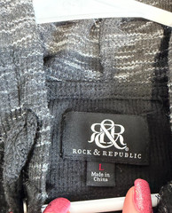 Rock & Republic Men Pullover Hooded Henley Long Sleeve Shirt Black/Grey Marled L