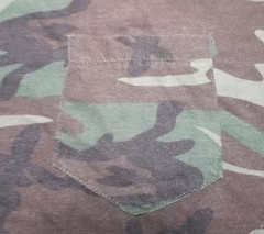 Vtg Woodland Camouflage Pocket T-Shirt Army Military Single Stitch 80s 90s USA L