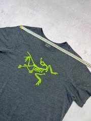 Arc’teryx Gray Graphic Logo T Shirt Men’s Size XL Outdoor Hiking Tee