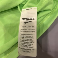 Brooks Luxe T-Shirt Mens Medium Stretch Short Sleeve Neon Limeade Running UPF