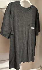 The North Face Mens Simple Logo Tri-Blend Short Sleeve Pocket T-Shirt