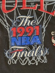 Vintage Chicago Bulls Tee Large LA Lakers Jordan Magic Johnson 1991 NBA Finals