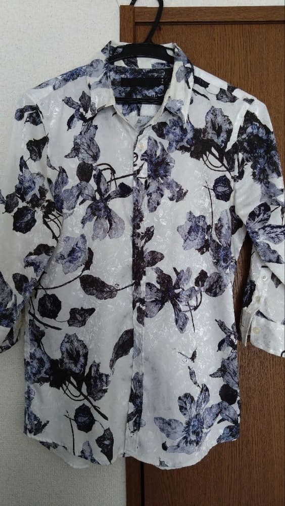 FUGA Floral Print 3/4 Sleeve Shirt Size 44 White/Black