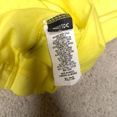 Y2K Volcom Stone Skateboard T-shirt Mens XL Slim Yellow Logo Spellout