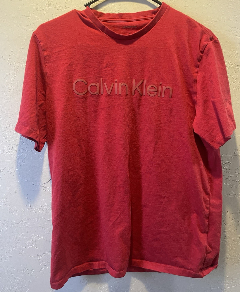Calvin Klein Jeans Men’s Red Solid Logo Crew Neck Short Sleeve T-Shirt M