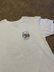Men’s Vans White T Shirt Pink Floral Skull Graphic Size Large