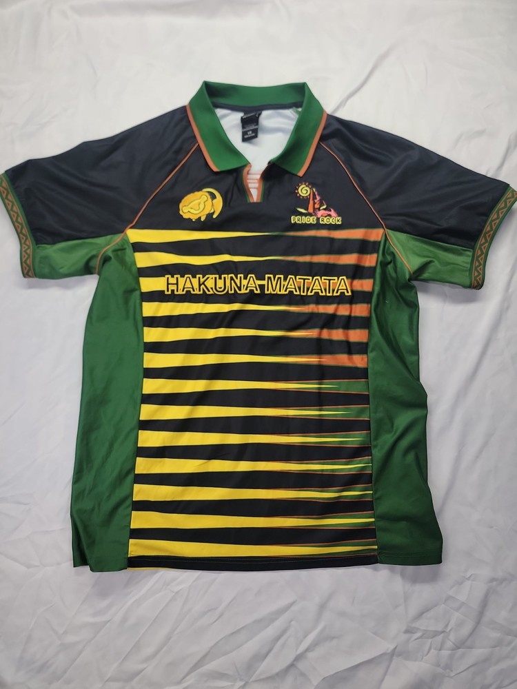 Disney Mufasa Mens Large Short Sleeves Shirt Embroidered Soccer Lion King 94
