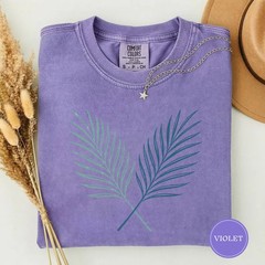 Palm Frond Line Art Coastal Comfort Tee