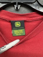 John Deere Men’s Short Sleeve Graphic T-Shirt Size Large Red 3 Tractors