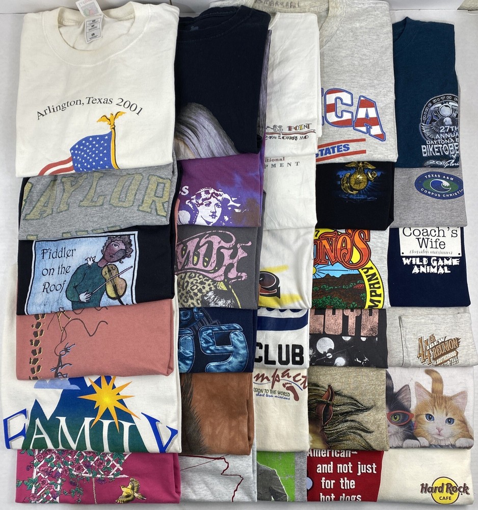 Wholesale Lot of 30 Modern/Vintage Mix Short Sleeve Tee Shirts (Sizes In Desc)