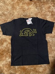 Uniqlo Men’s Keith Haring T-Shirt Short Sleeve (SIZE: Small)