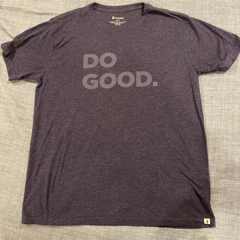 Cotopaxi Mens Do Good Graphic T-Shirt Purple Organic Cotton Blend Medium