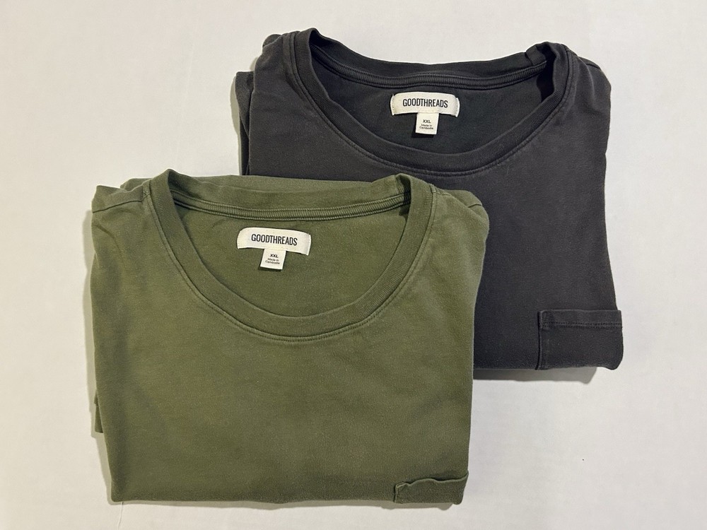 Set of (2) Goodthreads Long Sleeve Pocket T-Shirts in Men’s XXL Green and Gray