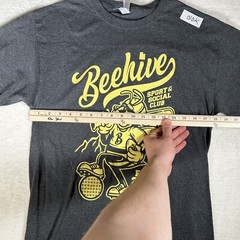 JERZEES Beehive And Club T Shirt Men’s Medium Solid Black Pullover Short Sleeve