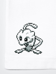 Pokémon UNIQLO UT 30th Anniversary Mewtwo White T-Shirt Japan Limited New PSL