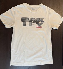 3 pack, Oakley, Hawaii T-shirts, Size Large