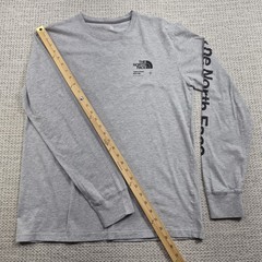 The North Face Shirt Mens Medium Gray Long Sleeve Logo Graphic Outdoor Tee