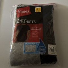 Hanes Color T-shirts Large 42-44 Black-Grey 2-pac Cotton Poly Machine Wash