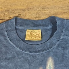 Vintage The Mountain T Shirt Men’s Medium Blue Dragon Wizard Leather Tag
