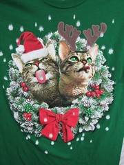 New Holiday Time Christmas T Shirt Size S 34 36 Mens Green Snowflakes Cats Bow