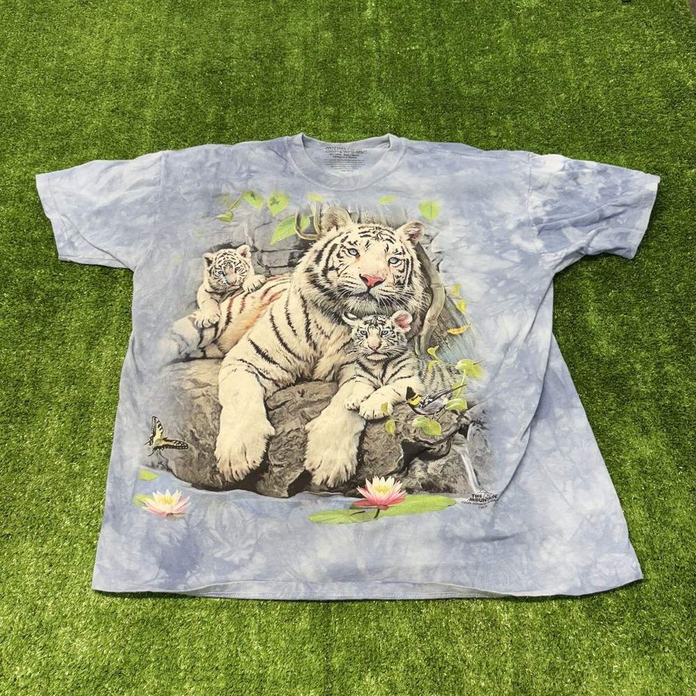 The Mountain “White Tigers of Bengal” Graphic T-Shirt XL Big Cats Animal Tee