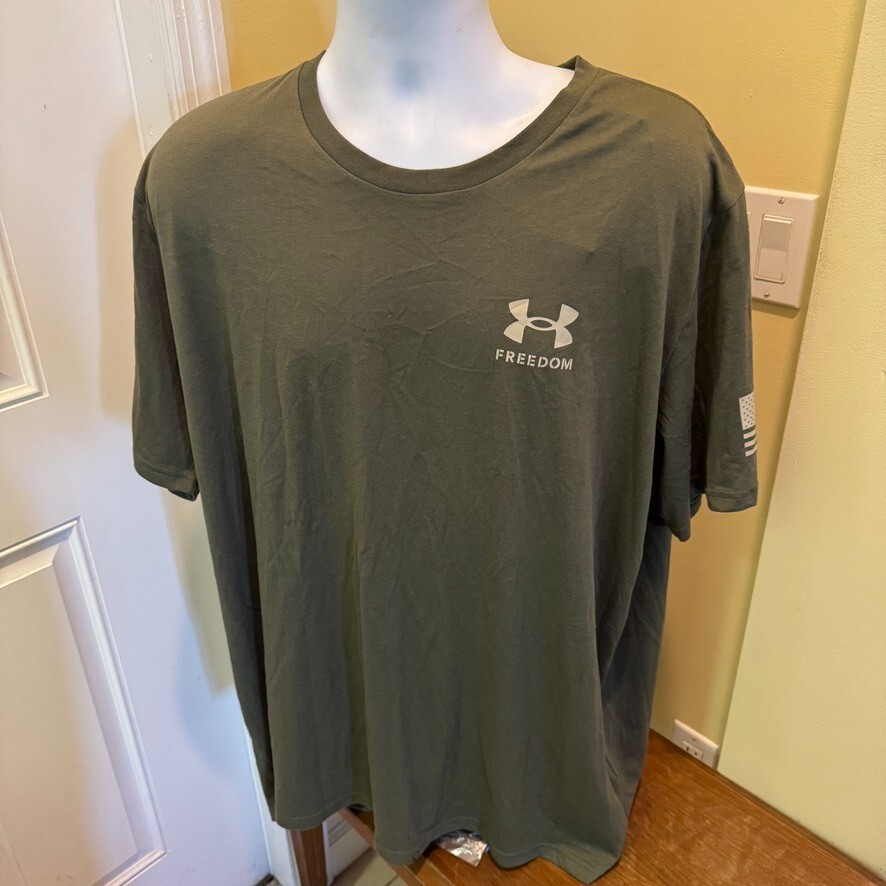 Under Armour Tshirt Mens 3XL UA Freedom Flag Athletic Short Sleeve 1370810 NWT