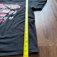 Hello Kitty Tokyo Speed Racing Graphic Tee – Size XL