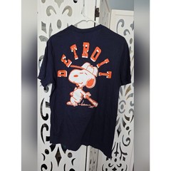 Peanuts Snoopy Detroit Baseball Graphic Tee Medium NWOT Navy Blue Team Merch