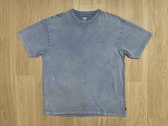 NWT Levi’s Mineral Wash Blue Red Tab Vintage Fit T-Shirt Men’s Medium Relaxed