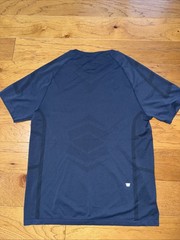 MACK WELDON FOR DAILY WEAR MENS T SHIRT NYLON POLYESTER SPANDEX L LARGE EUC