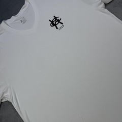 2UNDR Shirt Mens 2XL White 1919 Logo V-Neck Performance Stretch Tee Tagless
