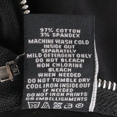 Makobi Mens Black The Plug Graphic T Shirt Size Medium Red Foil Letters Side Zip