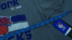 NEW YORK KNICKS BASKETBALL EST 1946 47 T-SHIRT GREY SIZE LARGE NEW WITH TAGS