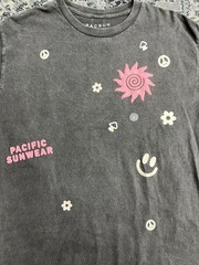 Brand New Vintage Style Mens PacSun charcoal gray Happiness t-shirt Size Small