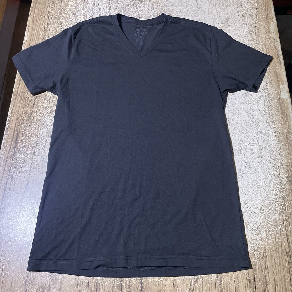 Fresh Clean Tees Mens V Neck Tee Shirt Size M #32144