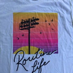 Routine Men Large Short Sleeve Shirt White Baseball Lights Birds