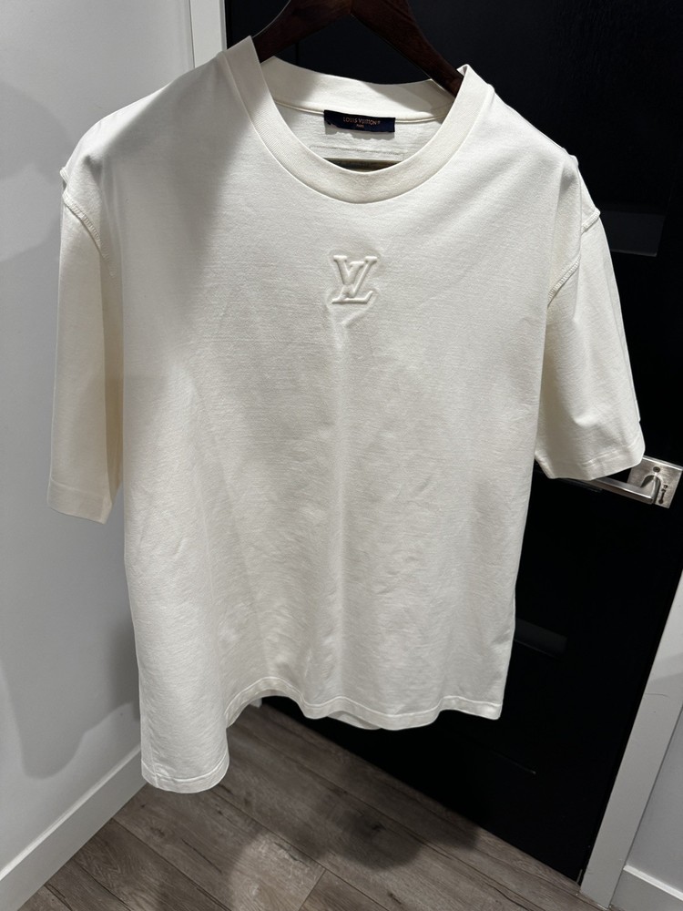 Louis Vuitton Embossed LV Logo T-Shirt White XXL