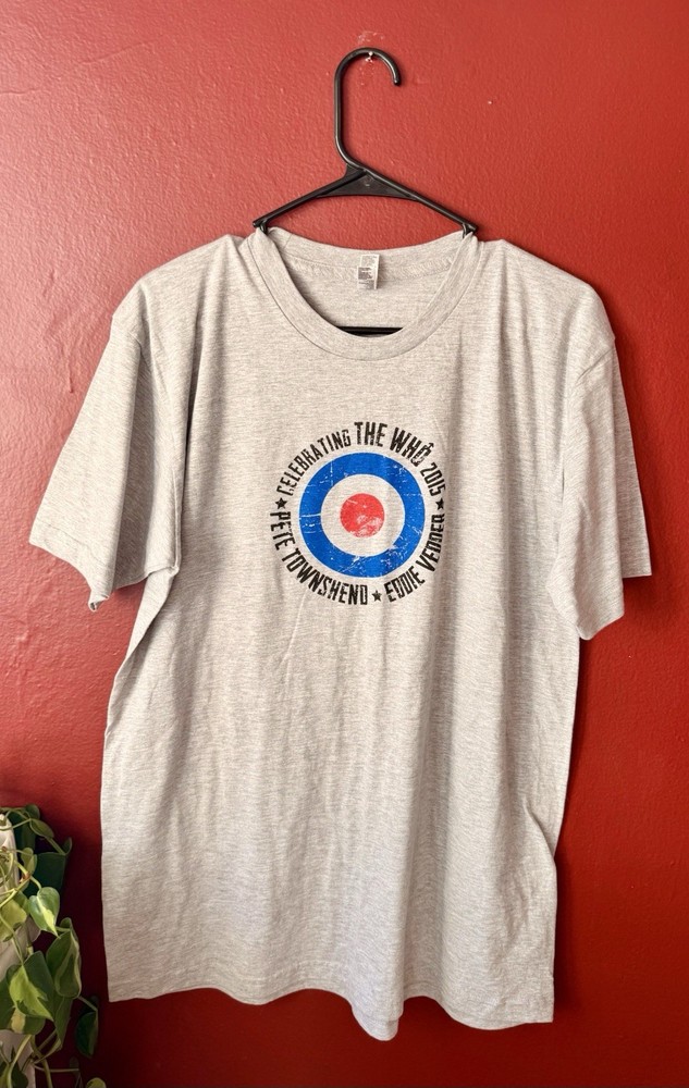 The Who 2015 Benefit Concert T-Shirt – Large