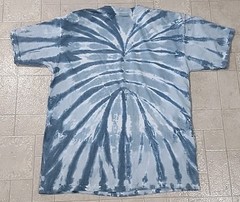 Vintage 2003 Liquid Blue Great Wolf Lodge Wolf Print Blue Tye Dye T-Shirt L