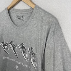 NEW BALANCE Shirt Mens L Evolution of an Icon 990 Essentials Tee Gray USA
