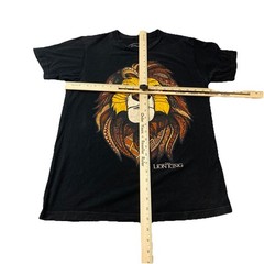 Walt Disney The Lion King Tribal T-Shirt Size M Mufasa Movie Distressed Graphic