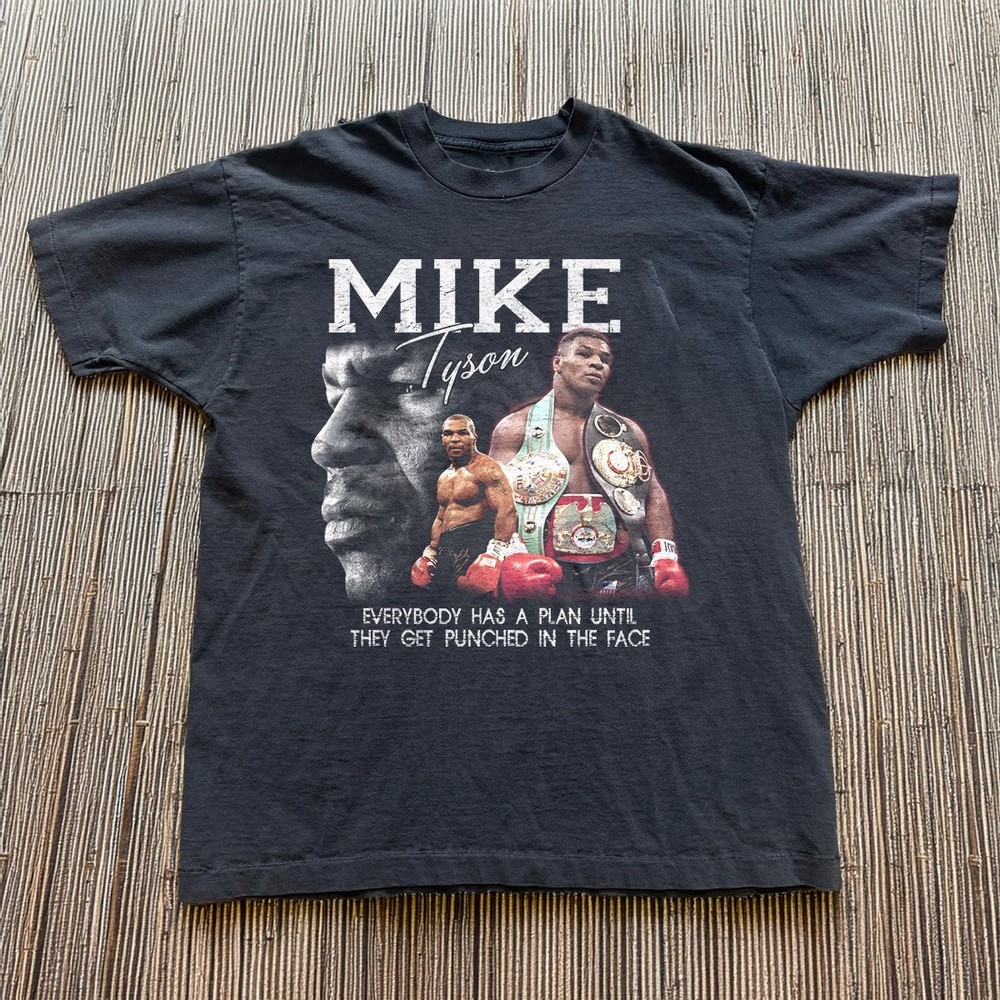 Mike Tyson Boxing Gym Vintage Fighter Graphic T-Shirt