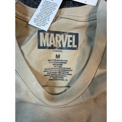 Marvel Graphic Tee Holiday Lights Beige Mens M NWT