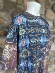 Earth & Skye The Vibe Collective Art to Wear Men’s Bohemian T-Shirt Size LG NWT