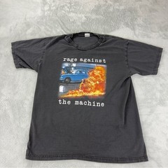 Vintage Rage Against the Machine Men’s Size Large Fits Smaller Band T-shirt