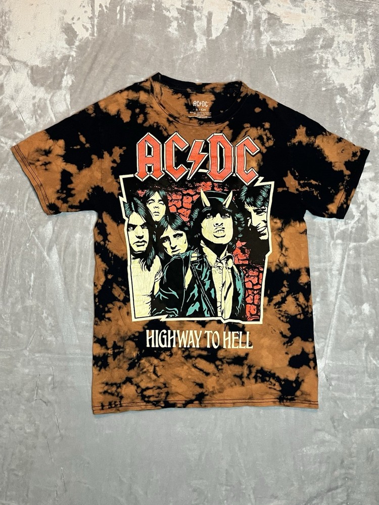AC/DC Highway To Hell Heavy Metal Rock T-Shirt Black Bleach Wash Sz Small Youth