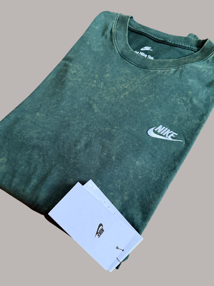 Nike Swoosh Stone Washed Embroidered Men’s Sz L Malachite Green T- Shirt New