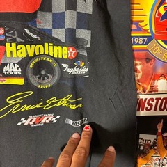 Vintage Ernie Irvan #28 Havoline NASCAR Tee Checkered Flag Sports Black Large