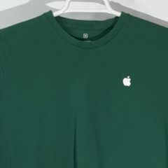 Apple Long Sleeve T-Shirt Men’s Medium Green